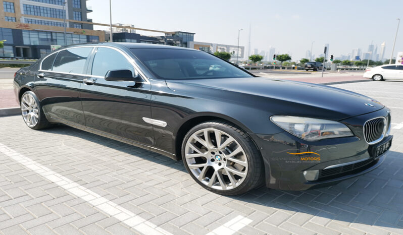 BMW 750Li V8 full