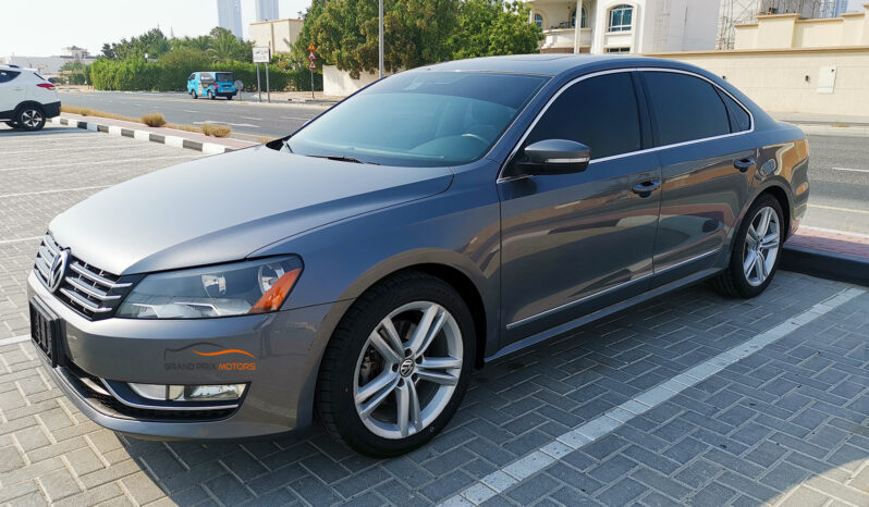 This Is Volkswagen Passat V5 2.5L 2014 Model GCC Specs