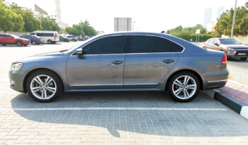 Volkswagen Passat V5 2.5L full