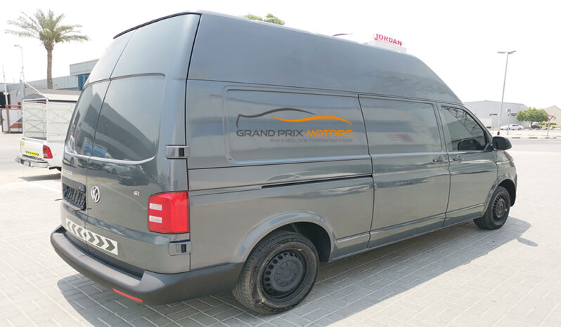 Volkswagen Transporter 2.0TSI full