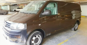 This Is Volkswagen Transporter LONG Wheel Base AUTOMATIC 2015 Model GCC Specs