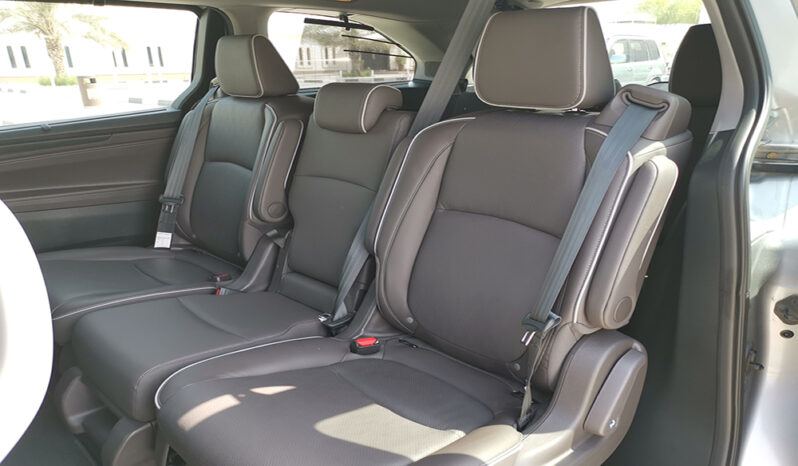 Honda Odyssey TOURING V6 3.5L 8 Seater full