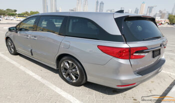 Honda Odyssey TOURING V6 3.5L 8 Seater full