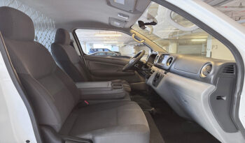 Nissan Urvan NV350 3 Seater Manual full