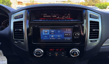 Mitsubishi Pajero V6 3.0 GLS 7 Seater full