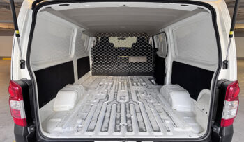 Nissan Urvan NV350 3 Seater Manual full