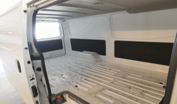 Nissan Urvan NV350 3 Seater Manual full