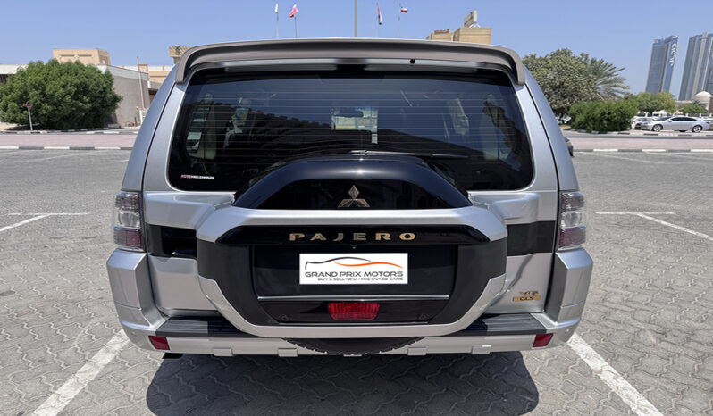 Mitsubishi Pajero V6 3.0 GLS 7 Seater full