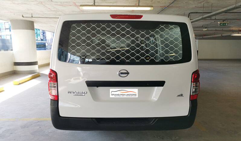 Nissan Urvan NV350 3 Seater Manual full