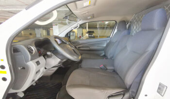 Nissan Urvan NV350 3 Seater Manual full