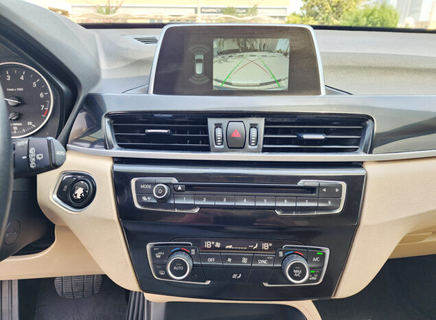 BMW X1 sDrive20i full