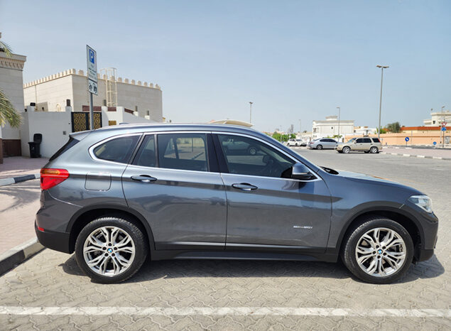 BMW X1 sDrive20i full