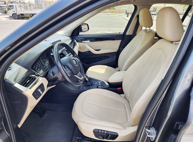 BMW X1 sDrive20i full