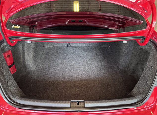 Volkswagen Jetta V4 2.0 S full