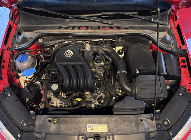 Volkswagen Jetta V4 2.0 S full