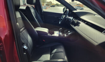 Range Rover Evoque SE P200 R-Dynamic full