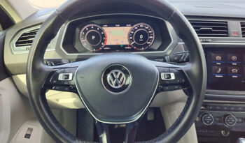Volkswagen Tiguan 4Motion 2.0 Sport full