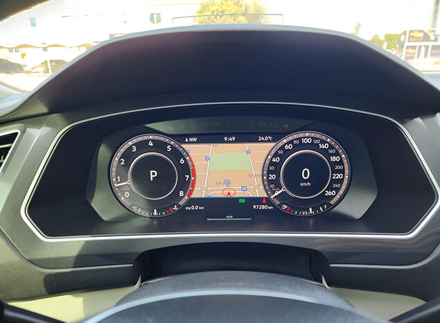 Volkswagen Tiguan 4Motion 2.0 Sport full