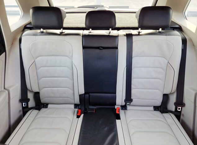 Volkswagen Tiguan 4Motion 2.0 Sport full