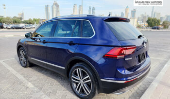 Volkswagen Tiguan 4Motion 2.0 Sport full