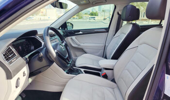 Volkswagen Tiguan 4Motion 2.0 Sport full