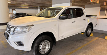This Is Nissan Navara SE 4x4 2.5 Double Cabin Automatic 2022 Model GCC Specs With Service History In Perfect Condition