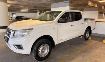 This Is Nissan Navara SE 4x4 2.5 Double Cabin Automatic 2022 Model GCC Specs With Service History In Perfect Condition