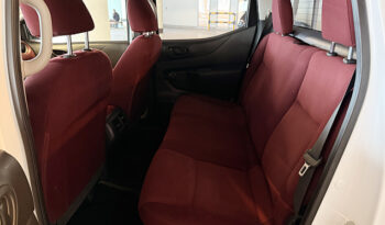 Nissan Navara SE 4×4 2.5 Double Cabin Automatic full