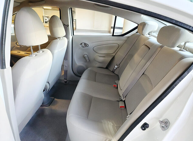 Nissan Sunny V4 1.5 full