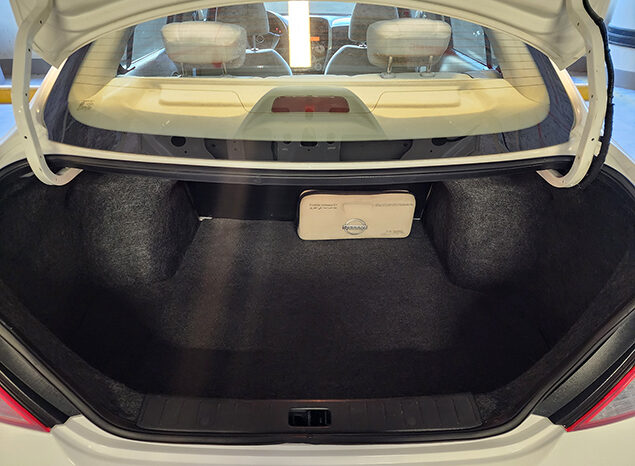 Nissan Sunny V4 1.5 full