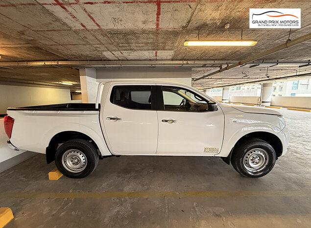 Nissan Navara SE 4×4 2.5 Double Cabin Automatic full