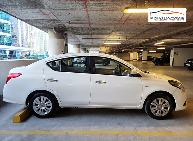 Nissan Sunny V4 1.5 full