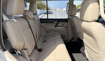 Mitsubishi Pajero GLS V6 3.8 7 Seater full