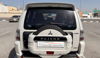 Mitsubishi Pajero GLS V6 3.8 7 Seater full