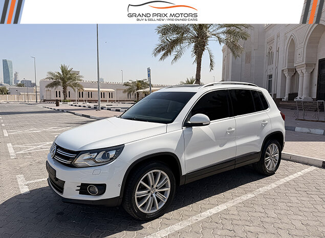 This Is Volkswagen Tiguan 2.0 Tsi 4Motion 2016 Model GCC Specs With Partial Service History In Perfect Condition