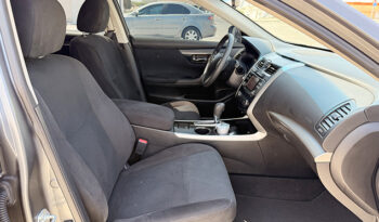 Nissan Altima 2.5 SV full