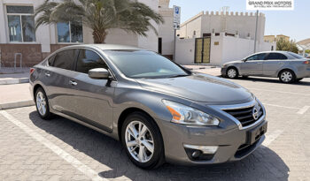 Nissan Altima 2.5 SV full