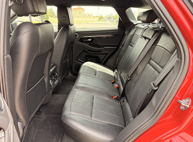 Range Rover Evoque SE P200 R-Dynamic full