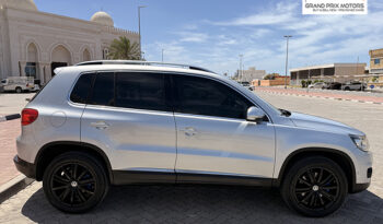 Volkswagen Tiguan SEL 2.0 TSI 4Motion full