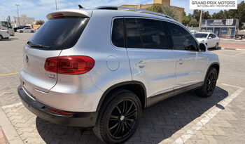 Volkswagen Tiguan SEL 2.0 TSI 4Motion full