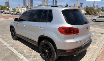 Volkswagen Tiguan SEL 2.0 TSI 4Motion full