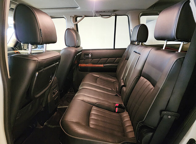 Nissan Patrol Safari V6 4.8 AUTOMATIC full