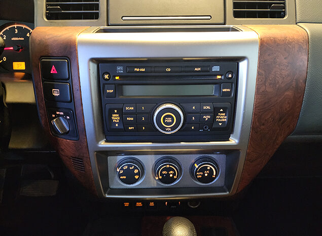 Nissan Patrol Safari V6 4.8 AUTOMATIC full