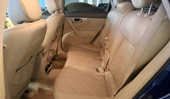 Infiniti QX70 Excellence V6 3.7 full