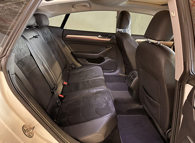 Volkswagen Arteon 2.0TSI Sport full