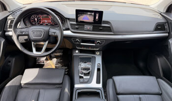 Audi Q5 45 TFSI Quattro S line 2.0L Turbocharged full