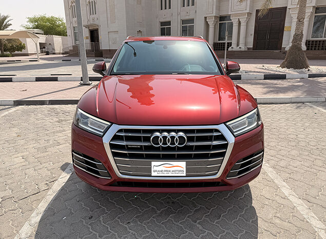 Audi Q5 45 TFSI Quattro S line 2.0L Turbocharged full