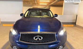 Infiniti QX70 Excellence V6 3.7 full