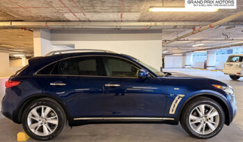 Infiniti QX70 Excellence V6 3.7 full