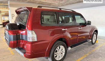 Mitsubishi Pajero GLS V6 3.8 7 Seater full